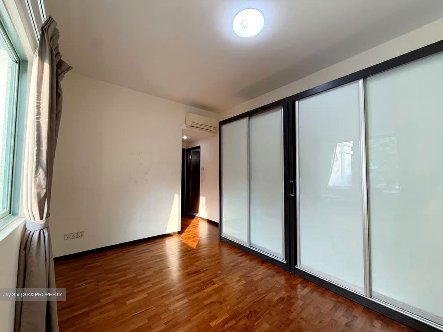 Stratford Court (D16), Condominium #593995561